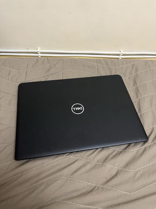 Ноутбук Dell latitude 3400