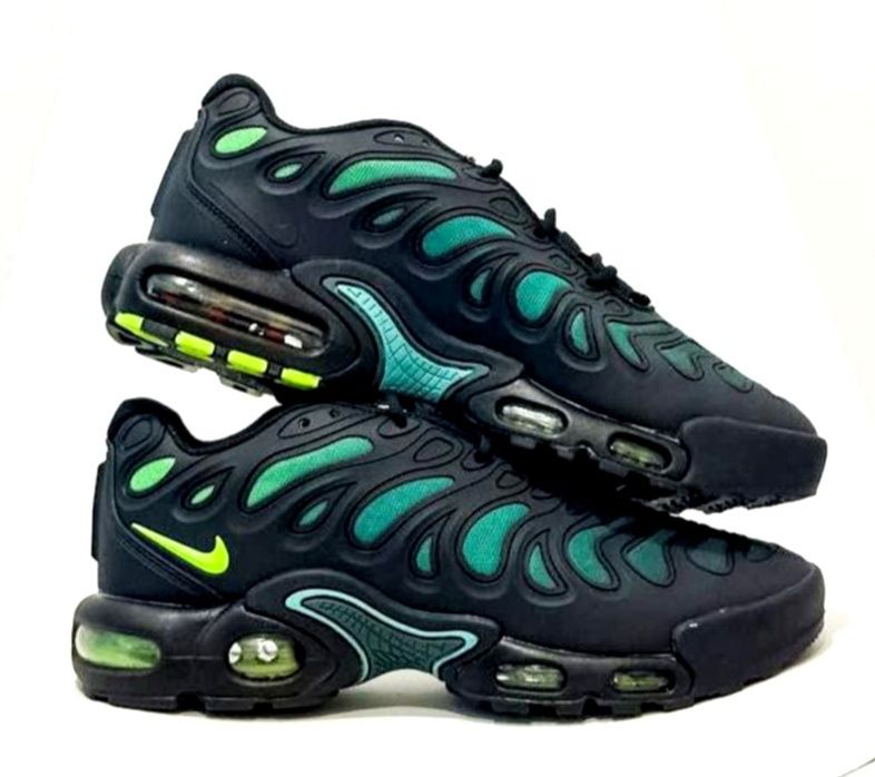 Nike Air Max Plus Drift кроссовки мужские черные с зелёным демисезон