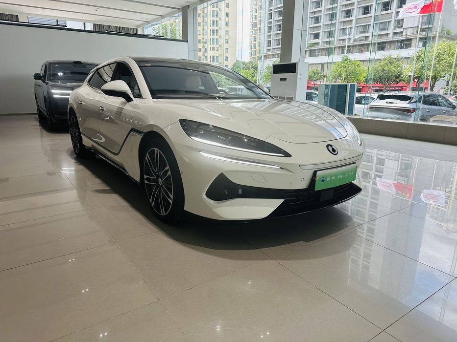 Denza Z9 GT DENZA Z9 GT Ultra  AWD | BodyKit Carbon |