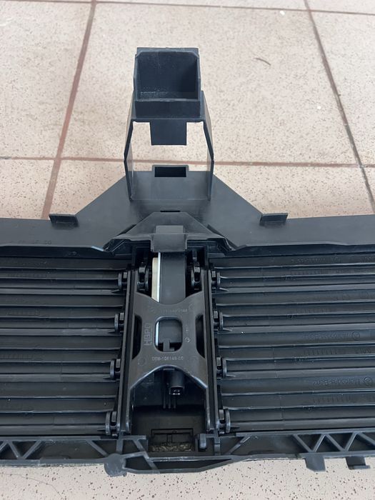 Заслонка воздушная радиатора MB CLA (с118)