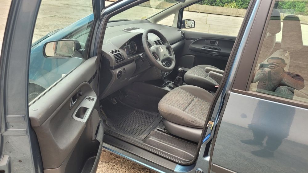 Volkswagen Sharan 2003 VIN WVWZZZ7MZ4V003827 фото оголошення 5 з 13