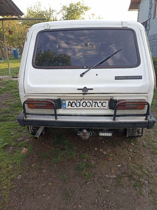 Продам Машину нива ..