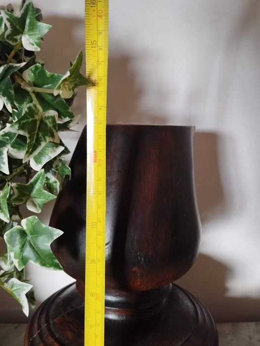 Par de Presas em Madeira Antiga