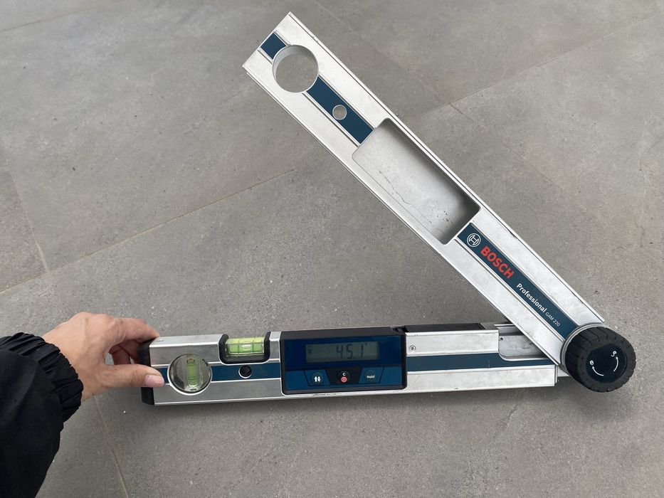 Medidor Angulos Bosch GAM 220