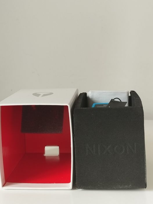 Vendo Relógio nixon surf