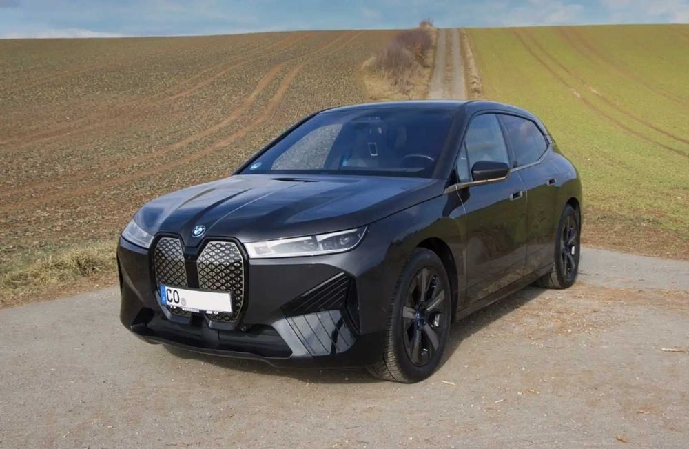 Разборка BMW IX Бампер б/у автозапчастини