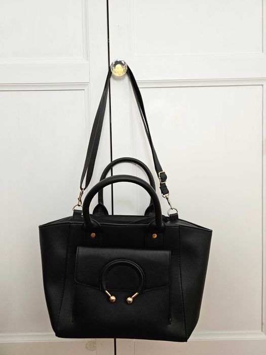 Czarna torebka na ramię