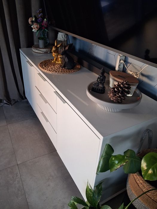 Komoda biały połysk