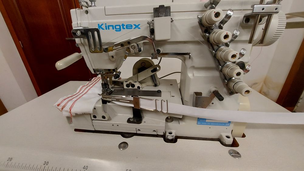 Máquina costura meter cloret