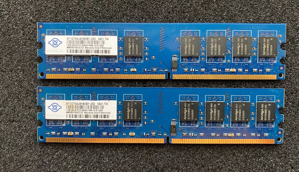 Оперативна пам'ять NANYA DDR2 1Gb 800Mhz (пара 2х1Gb)