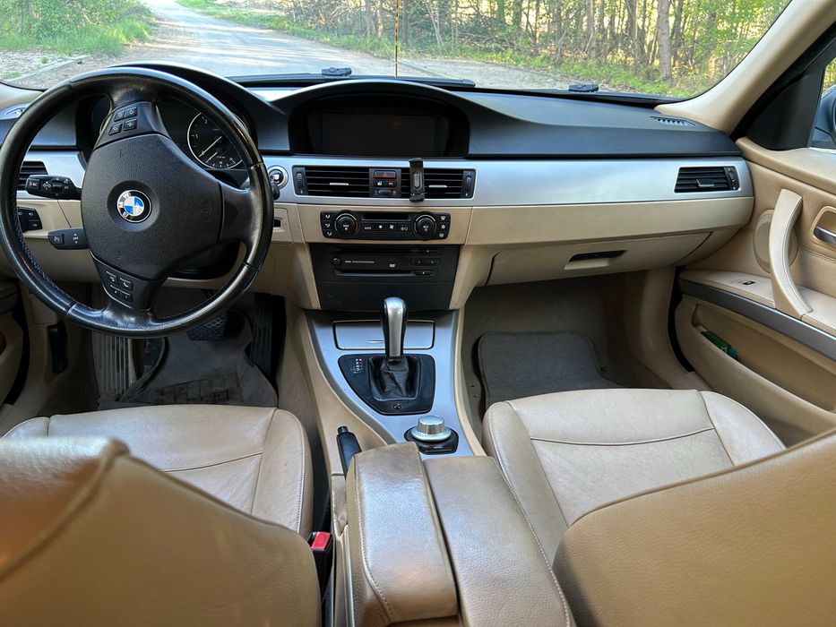 BMW e91 320d 2006