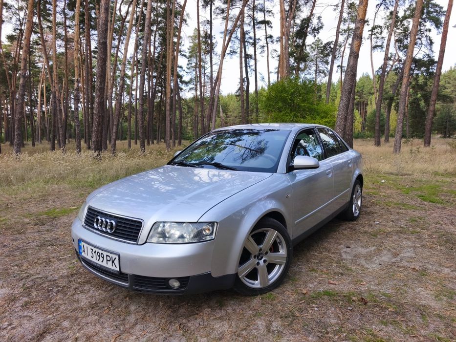 Audi A4b6 2.0 бензин