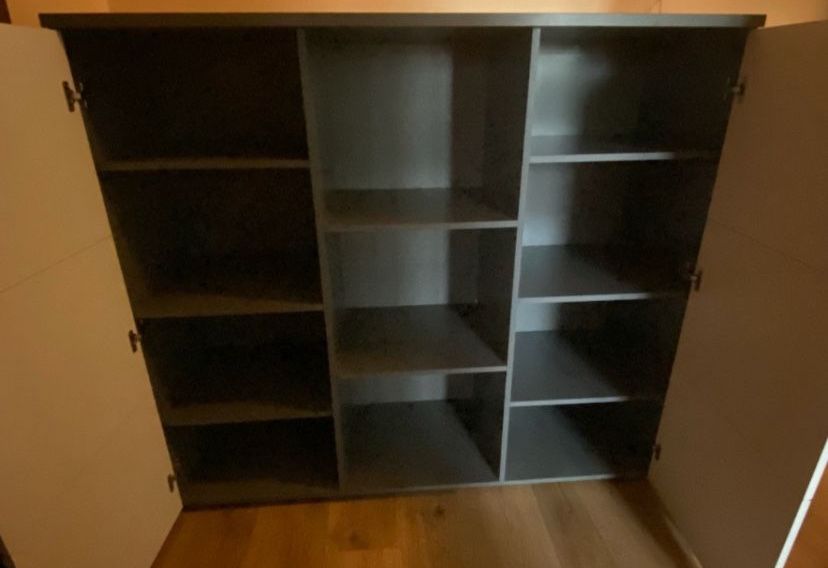 sprzedam szafę z komodą