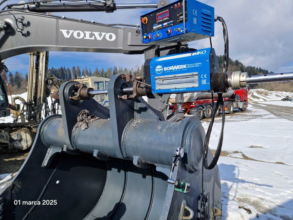 Wytaczanie mobilne, tulejowanie, toczenie, regeneracja siłowników