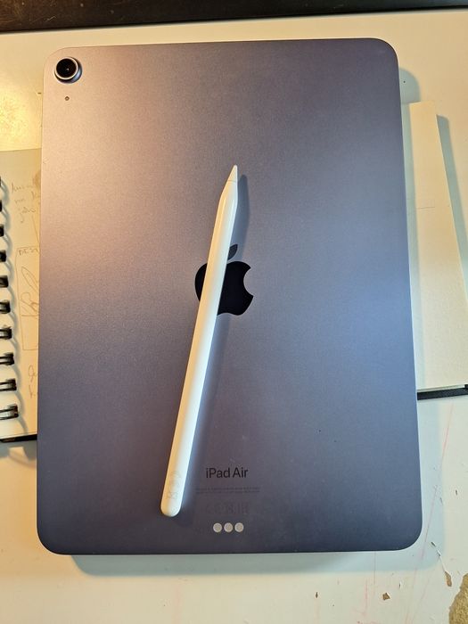 Ipad Air 5th gen fioletowy 64GB + wifi + rysik