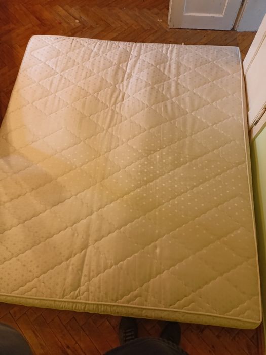 Матрац двохспальний