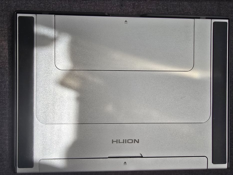 Tablet graficzny 13.3" HUION Kamvas Pro 13 2.5K