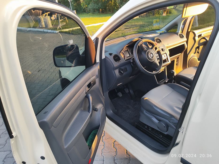 Продам Volkswagen Caddy