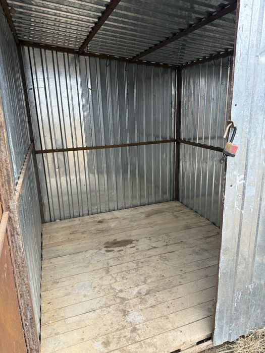 Вагончик для всього. Хороший торг