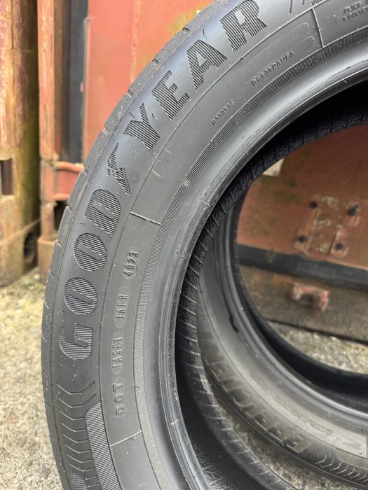 Шини як нові 7 мм літо  літні пара Goodyear 205 55 R17 нові