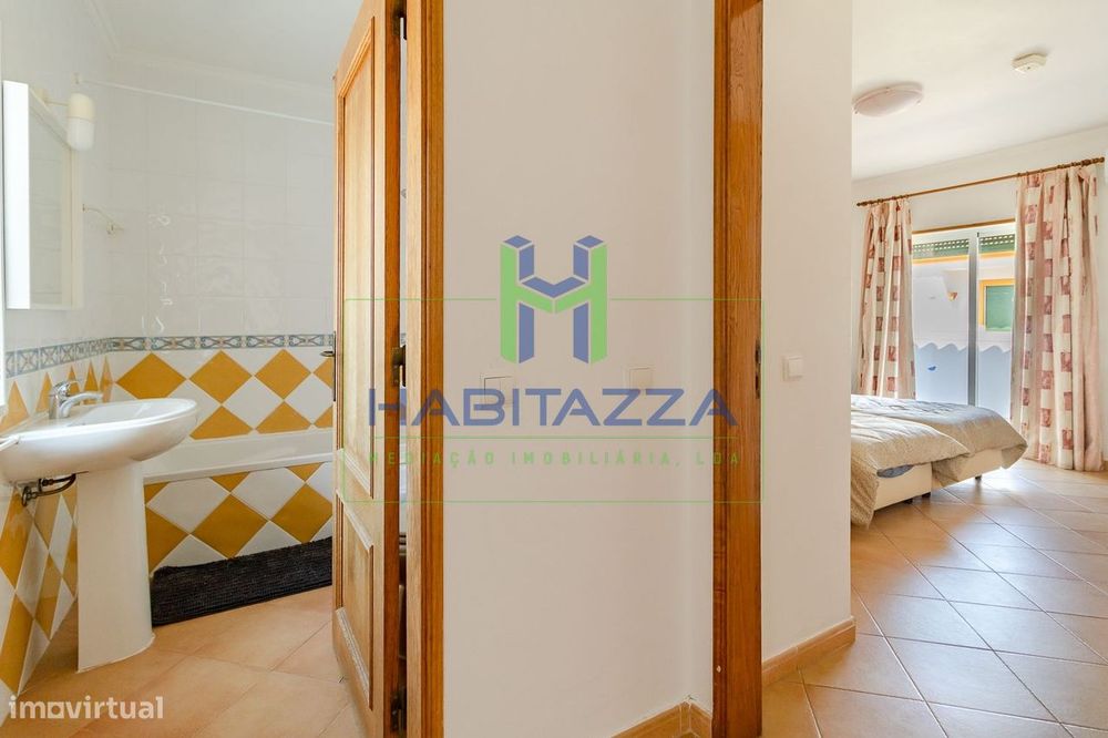 Apartamento T1 para arrendamento na Praia da Luz