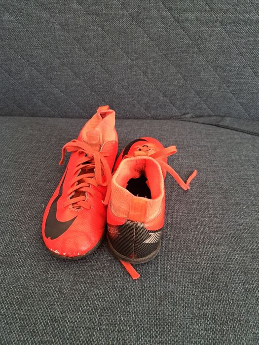 Buty turfy nike.