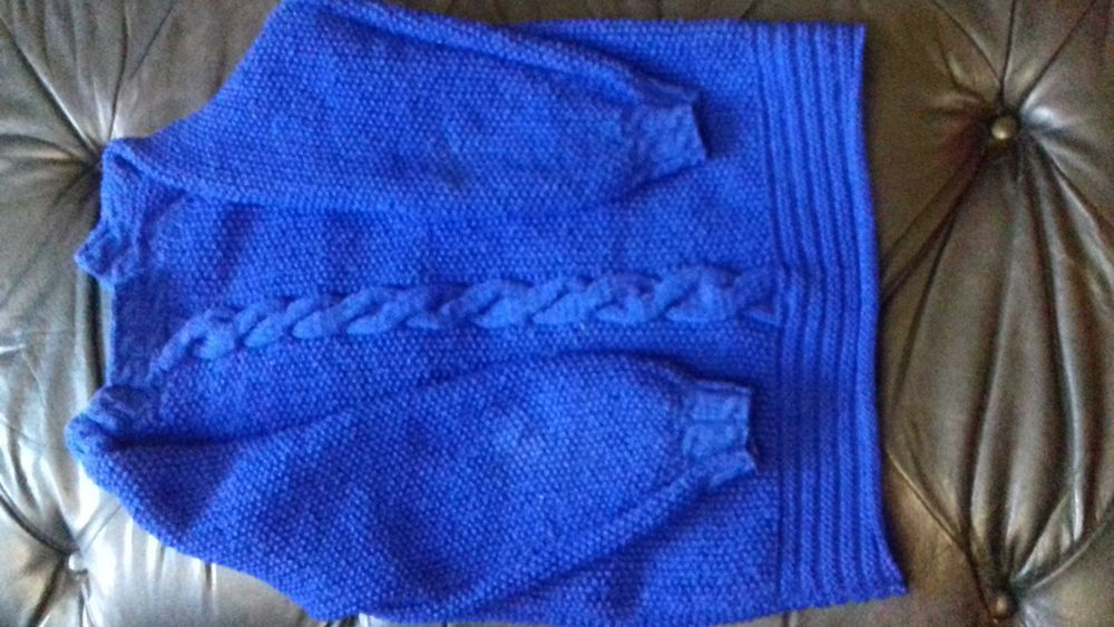 Свитер светр синий вязаный с косами, ручная вязка