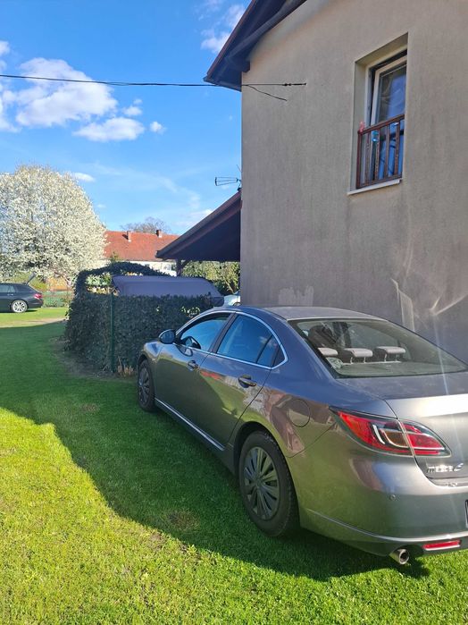 Mazda 6 samochód osobowy