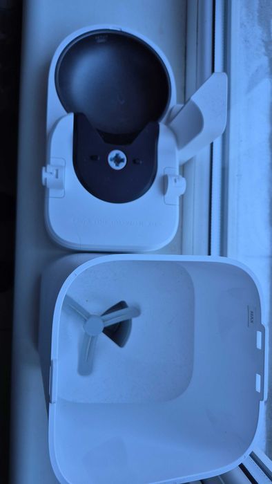 Годівниця Petkit Yumshare Solo With Camera P571. Вживана.