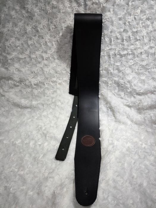 Czarny pas skórzany do gitary Guitar World