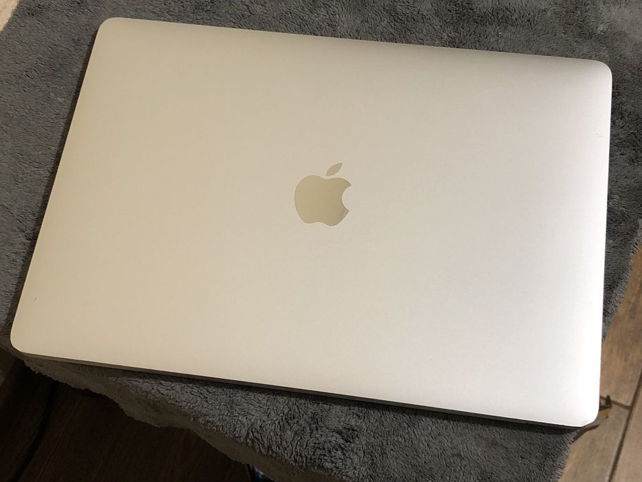 Macbook air 13 m1 2021 8GB 256GB ноутбук макбук