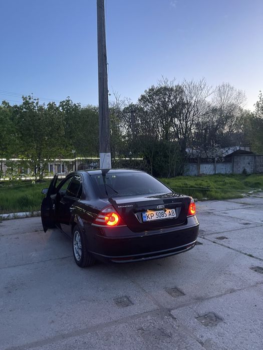 Продам форд мондео 2005 року
