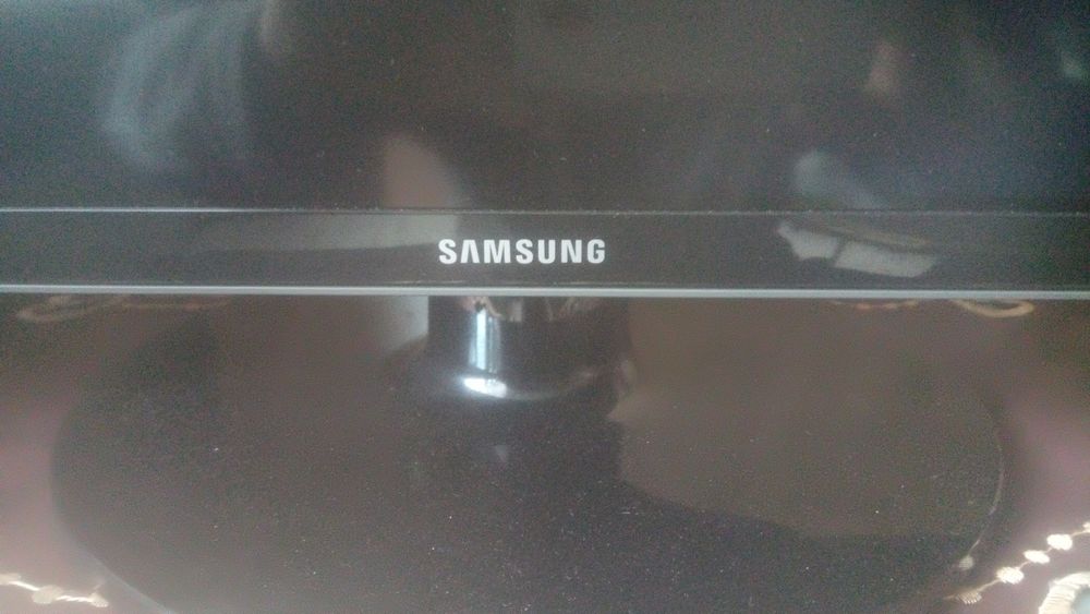 Telewizor samsung LED 32cale .