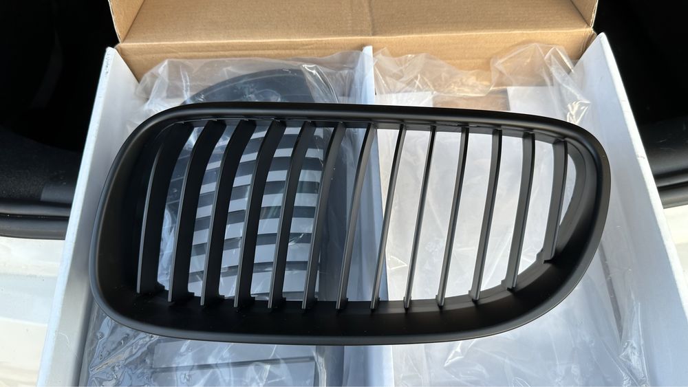 Grelhas BMW Série 3 e9x