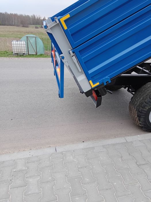 Przyczepa rolnicza 1 osiowa wywrotka