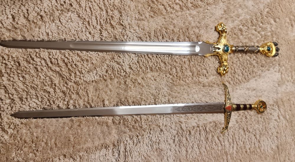 Espadas colecao privada