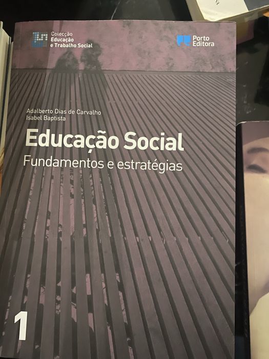 Livros de direito dos mais diversos