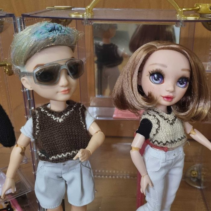 Armário Rainbow High com Boneca e Boneco incluido