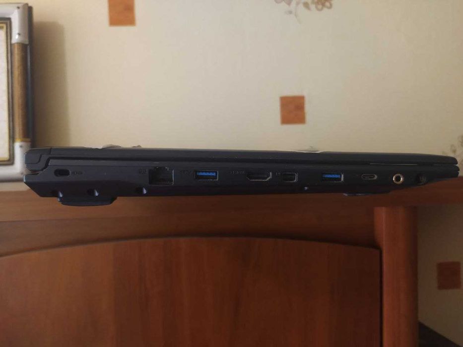 Ноутбук MSI i7-7700hq | gtx 1050 | 16Gb ddr4 | Дохлий процесор