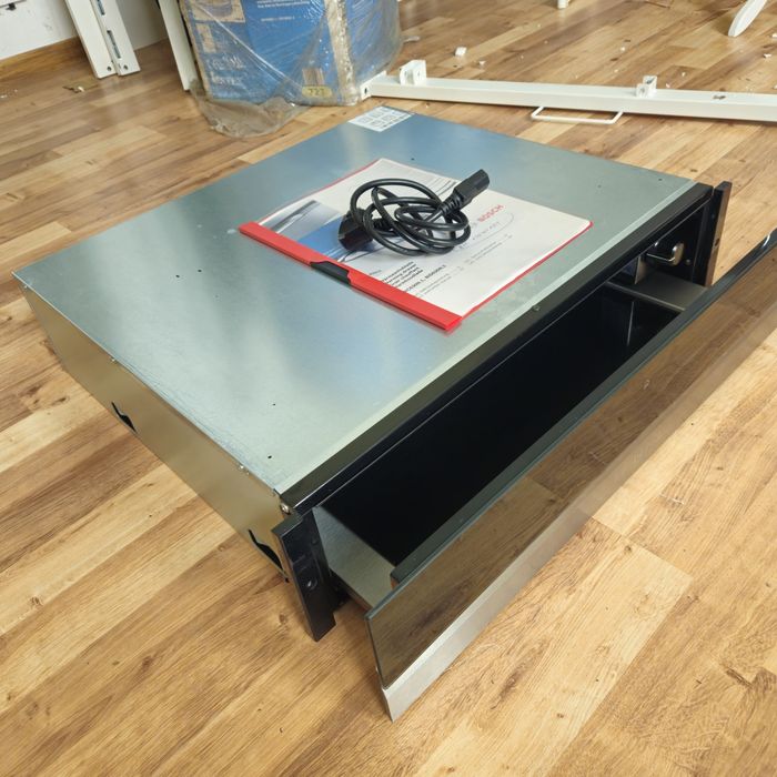 Szuflada grzewcza Bosch Serie 8