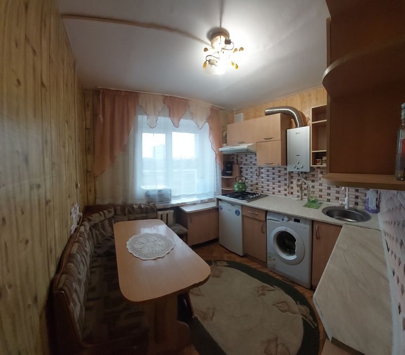 Здаю подобово свою квартиру  р-н Автовокзалу(фін докуме