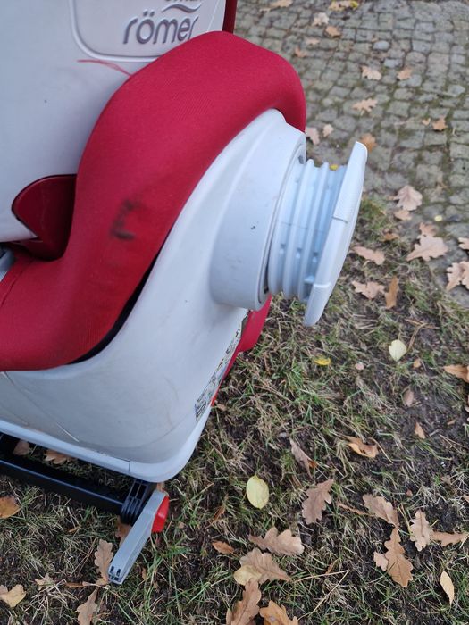 Fotelik dziecięcy Britax Römer Kidfix II XP SICT (15–36 kg)