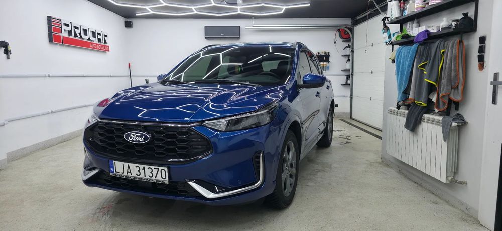 Ford Escape KUGA 2023r 4x4 ST-LINE Reflektory Led