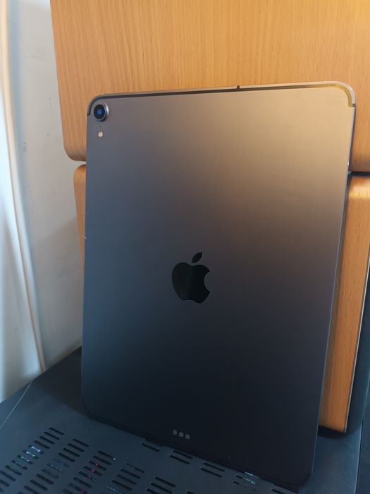 Ipad pro 11 cali 1 gen 64gb callular Apple