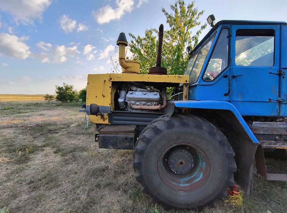 Трактор Т-150 у відмінному стані + навісне обладнання