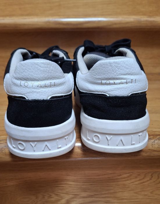Loyalti buty sportowe czarne Eu 41 uk7