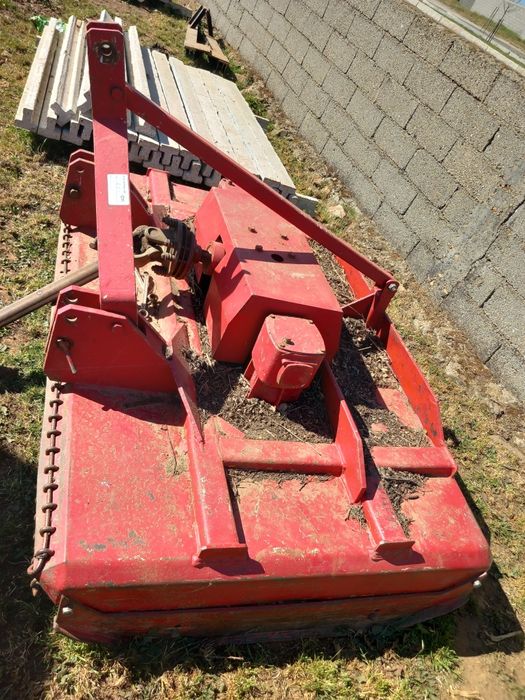 Corta mato florestal