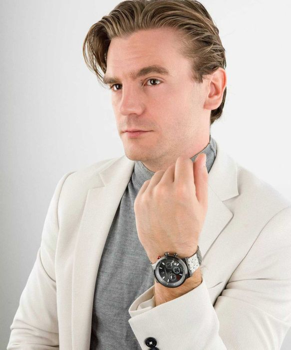 á venda: relógio Maserati Grandeturismo V8.