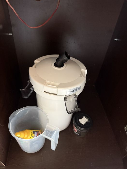 Sprzedam akwarium 240 l