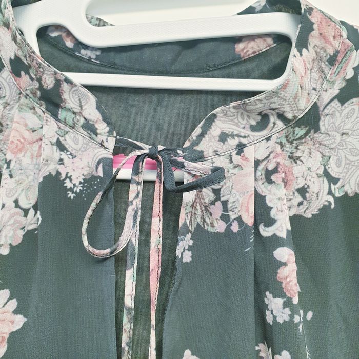 Bluzka damska  z rękawem